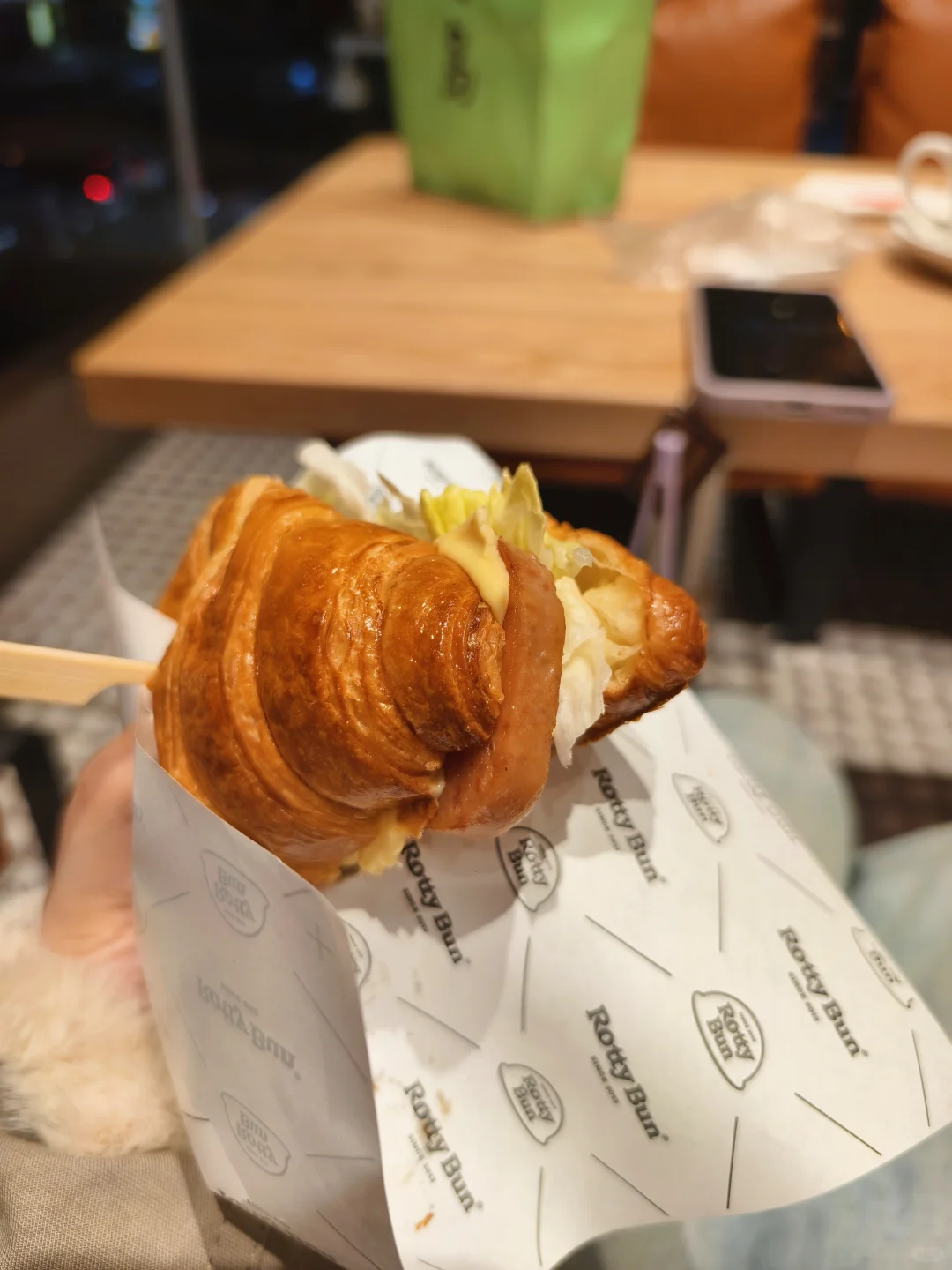 劳顶笨咖啡
