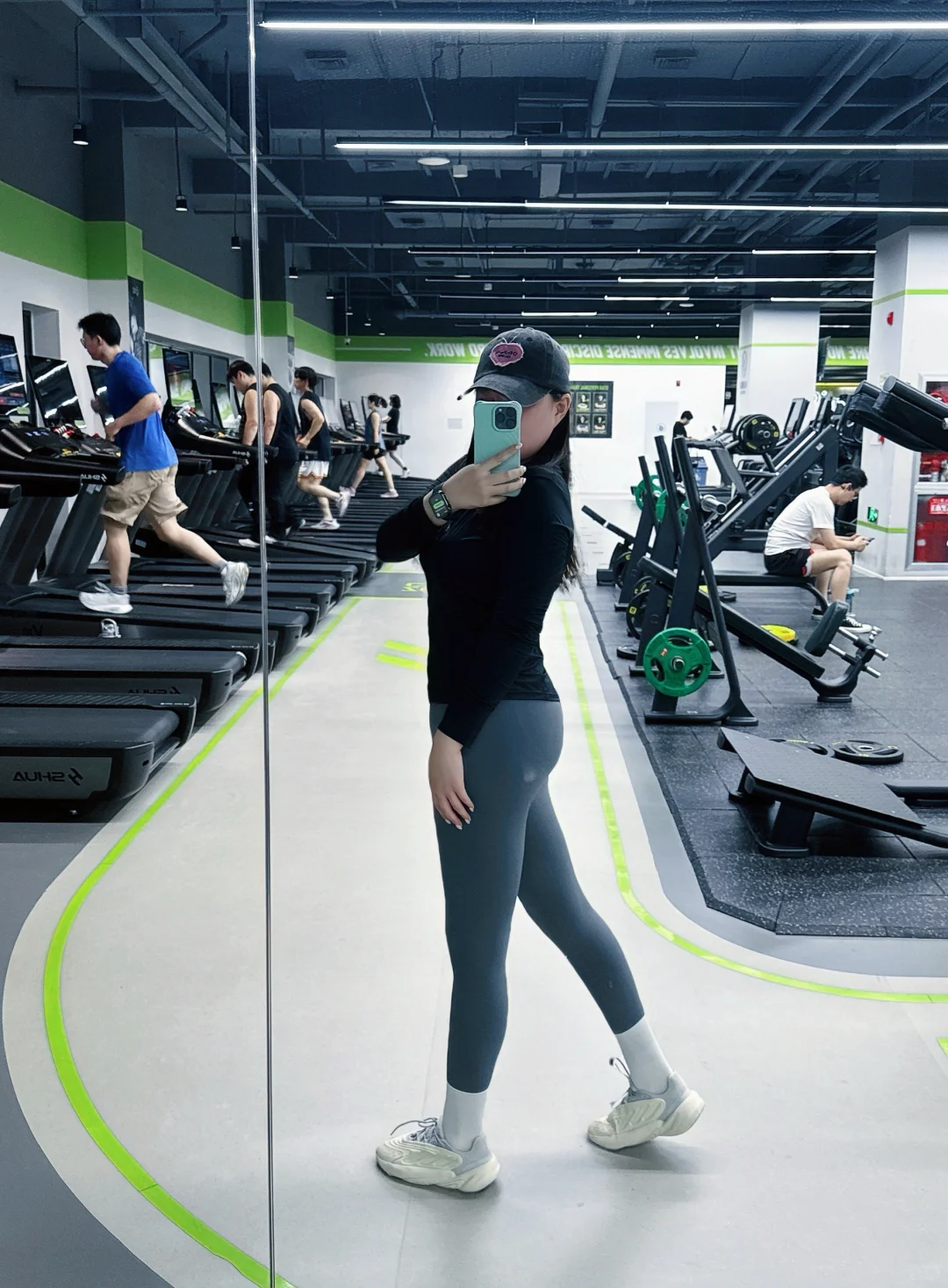 💪健身日常：主打一个“痛苦并快乐着”