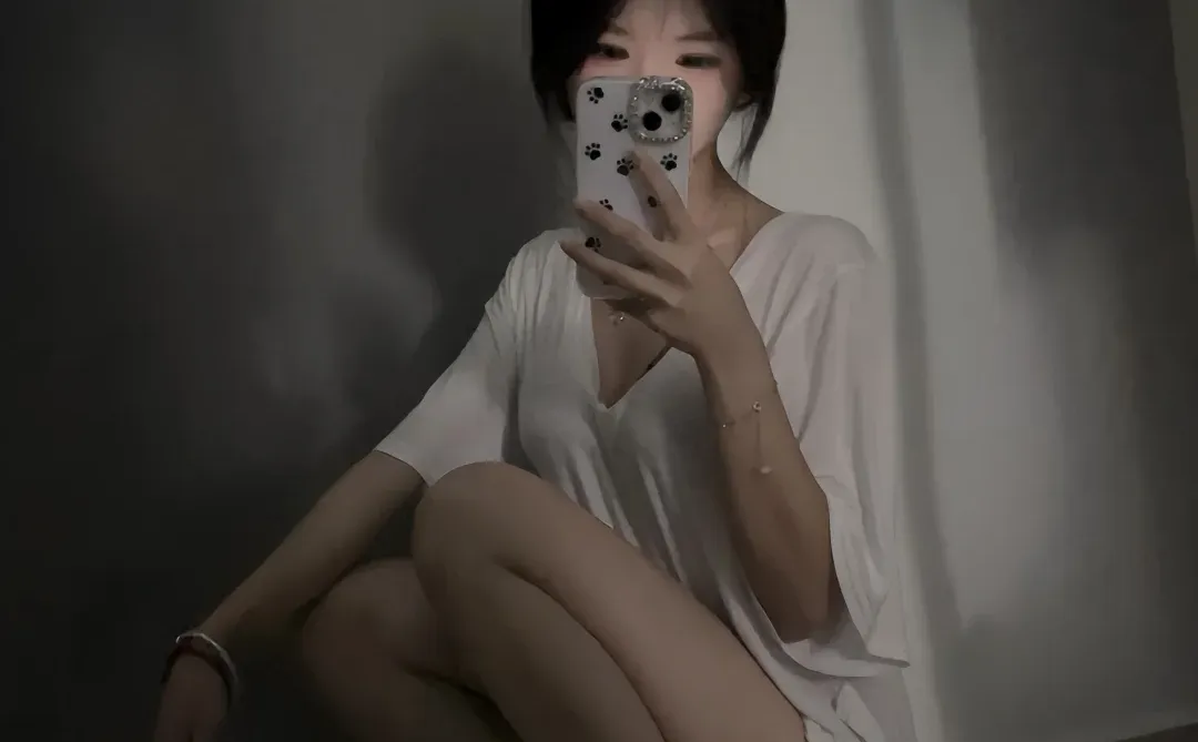 忧郁女神