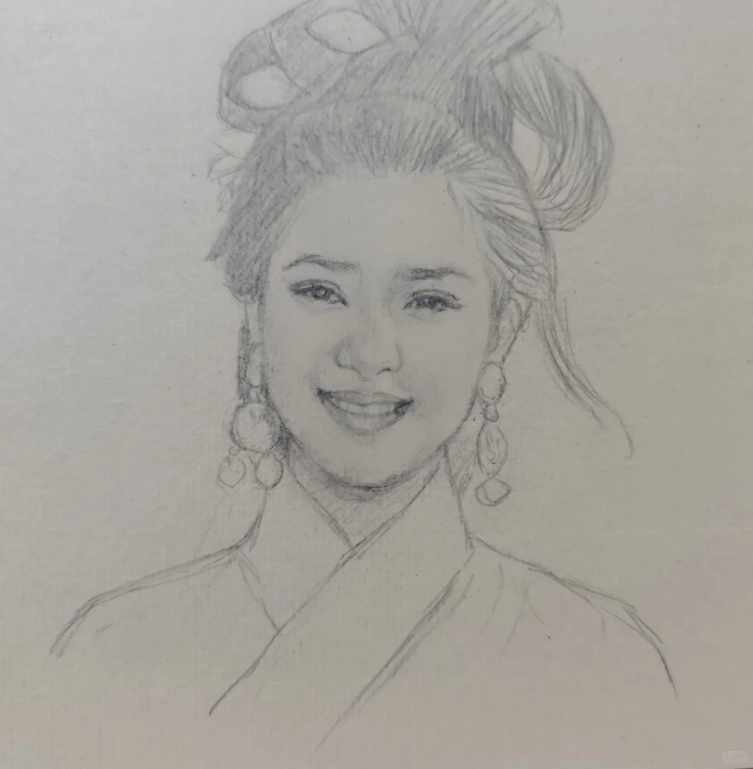 宁不知倾城与倾国，佳人难再得。