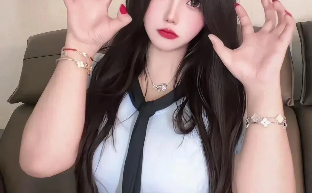 白丝微胖