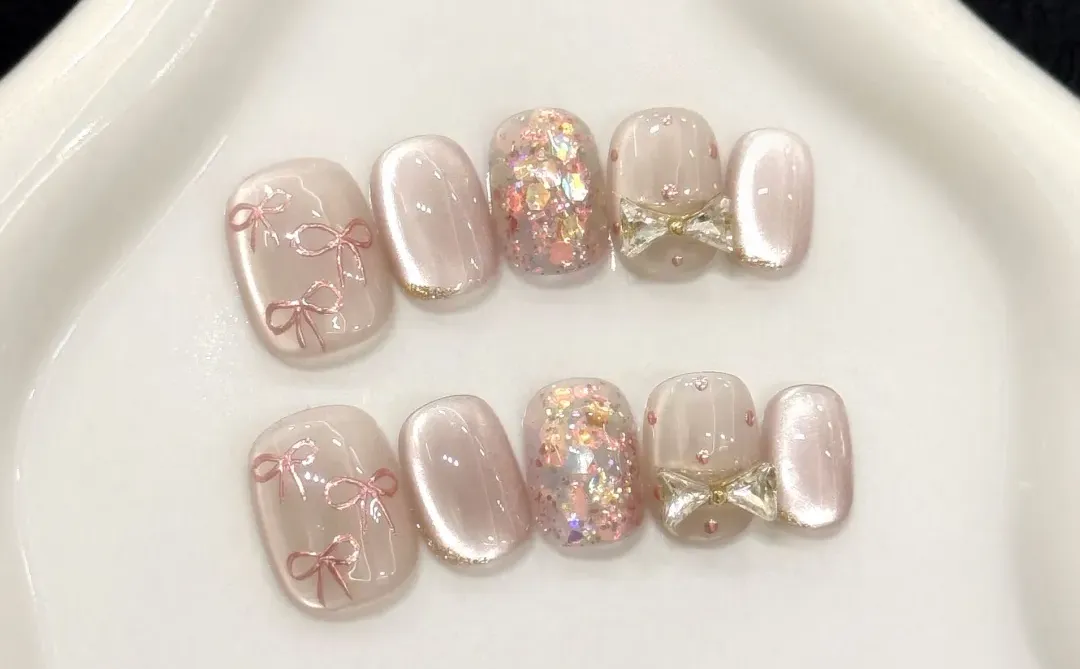 天菜纯欲小短甲