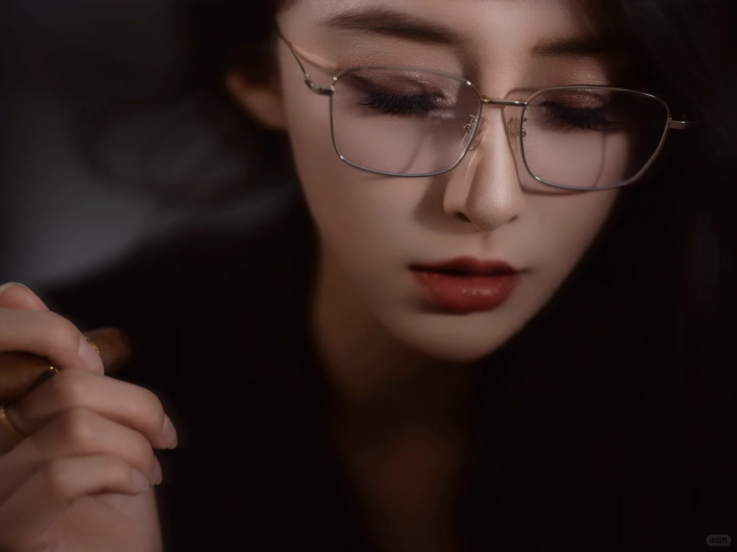 你的爱就像烟圈 不久便消散了
