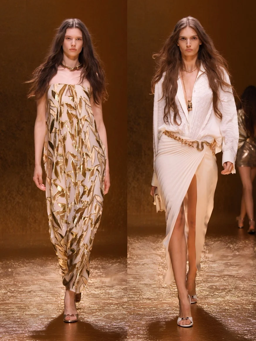 Roberto Cavalli 鎏金野玫瑰顶奢性感天花板