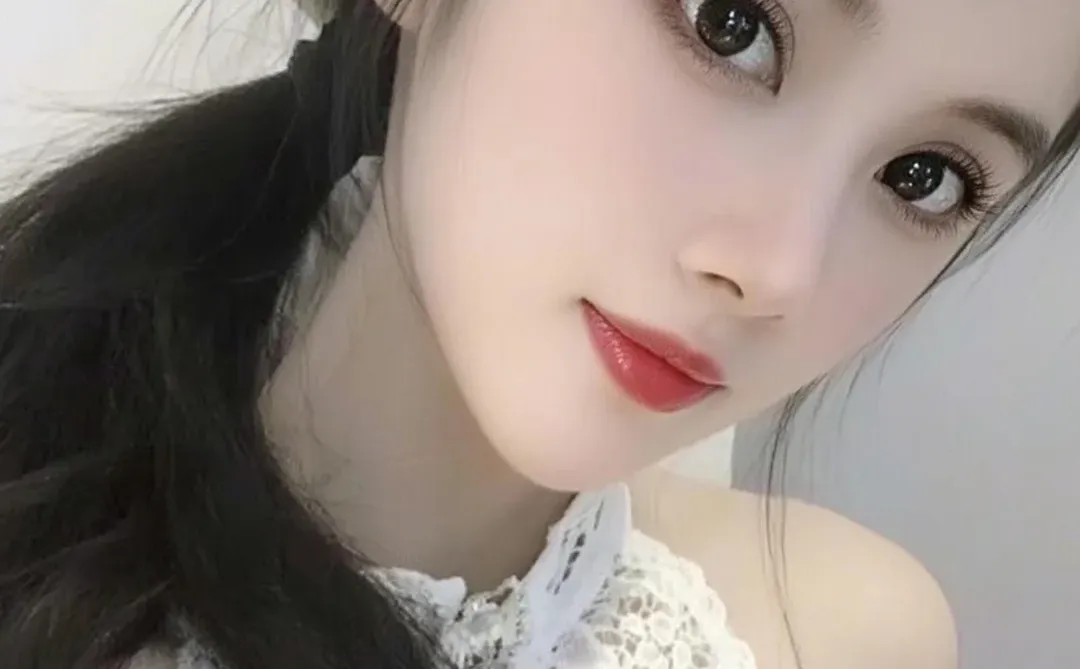 清冷系小甜妹，真的好绝！