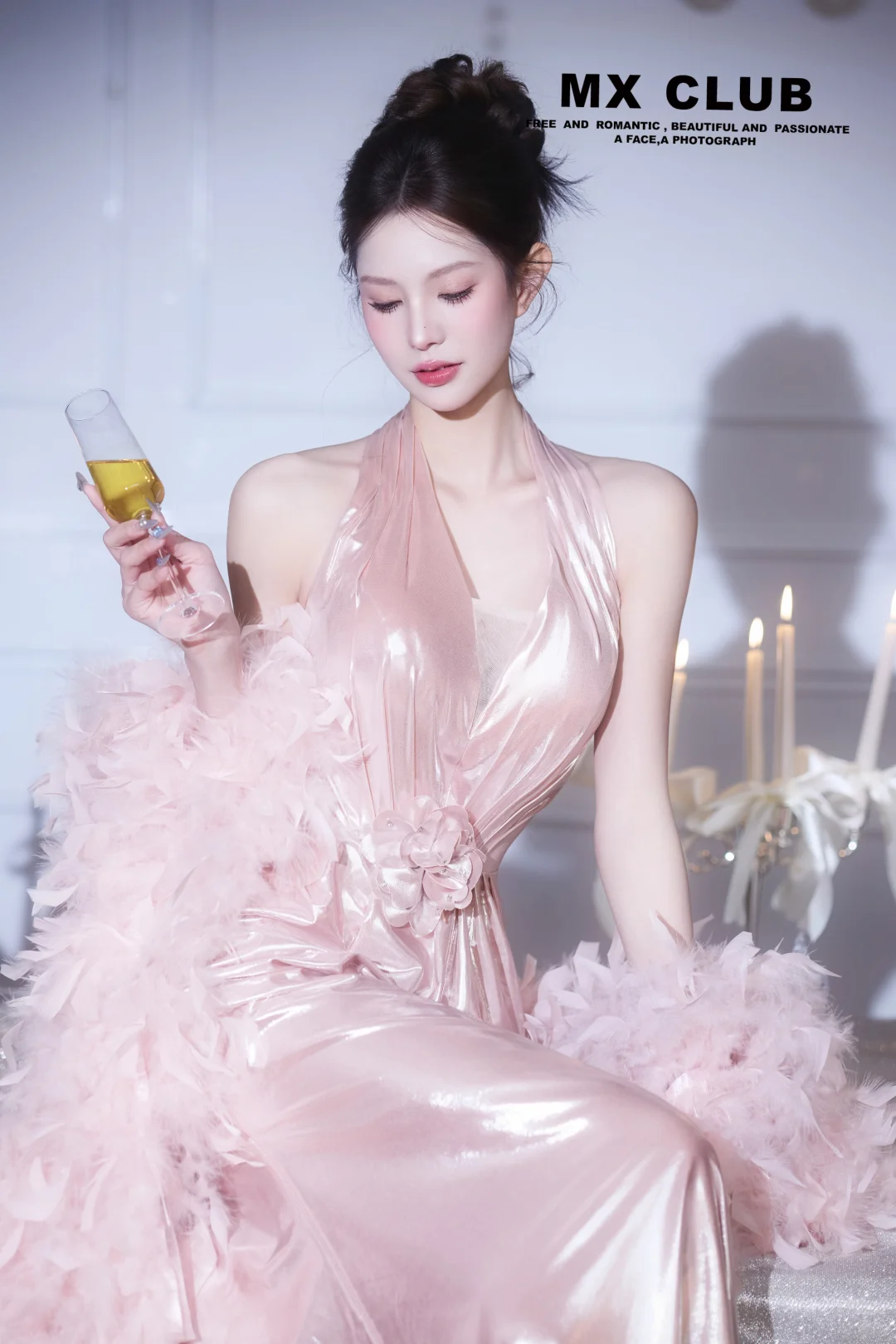 立秋的第一套千金风生日系列写真