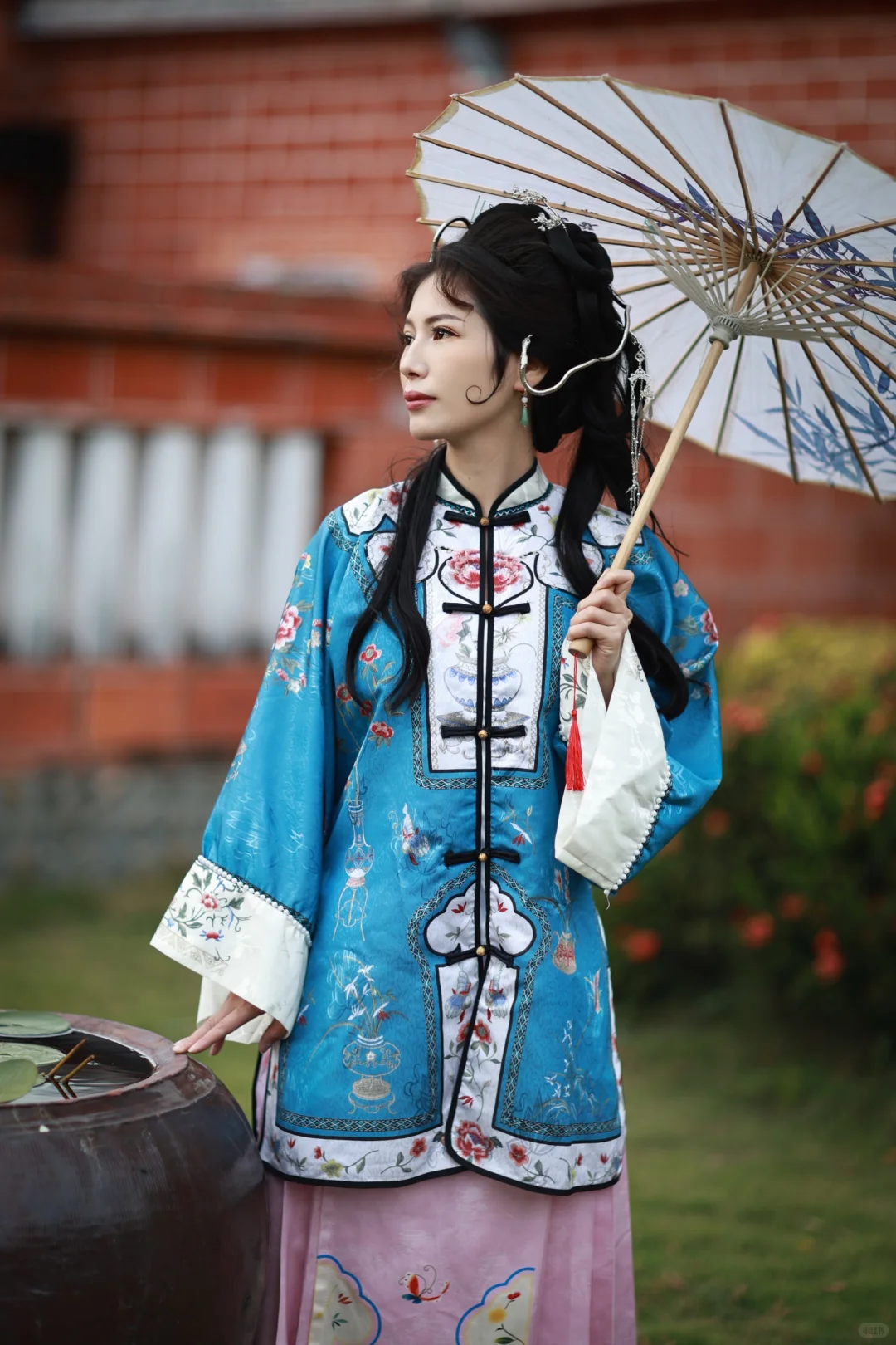 唯美清漢女