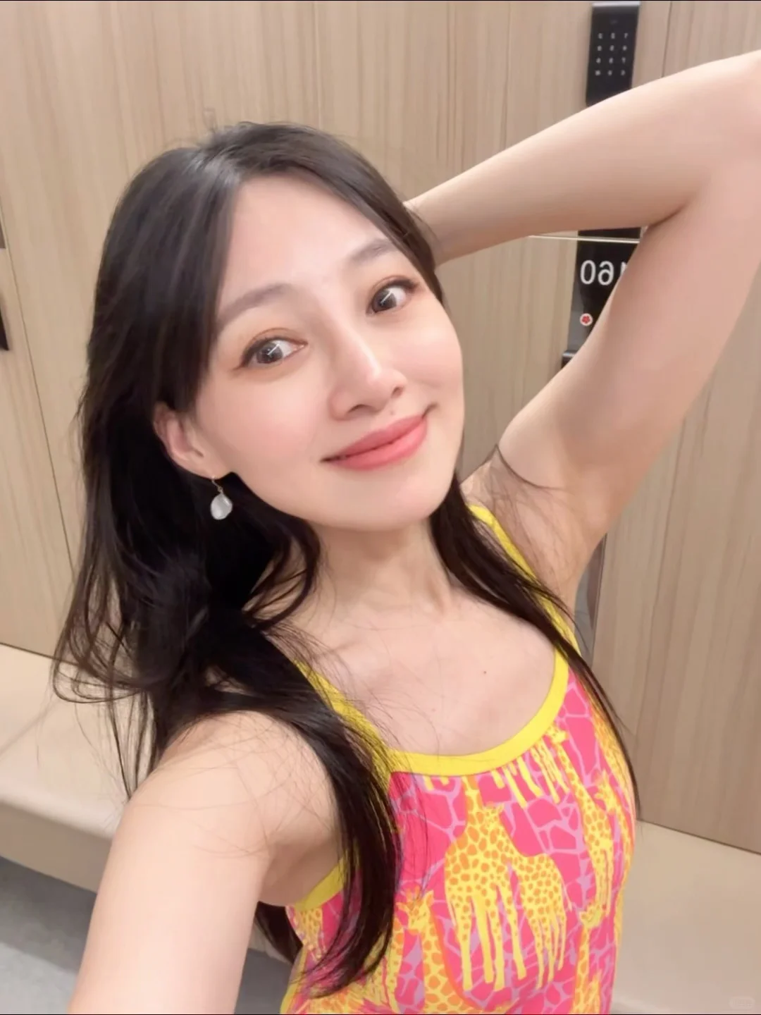 单纯得瑟一下新战袍🏊