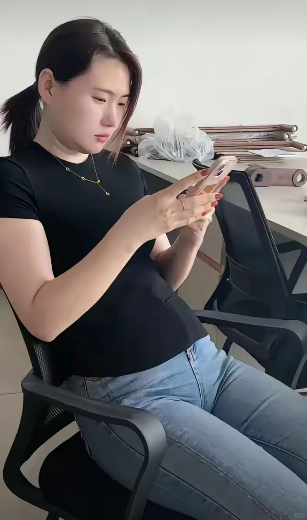 摸鱼！上班！