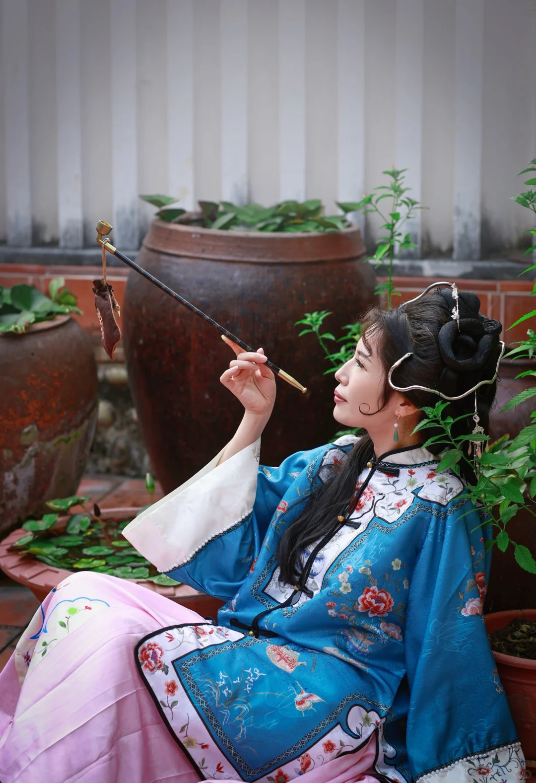 唯美清漢女