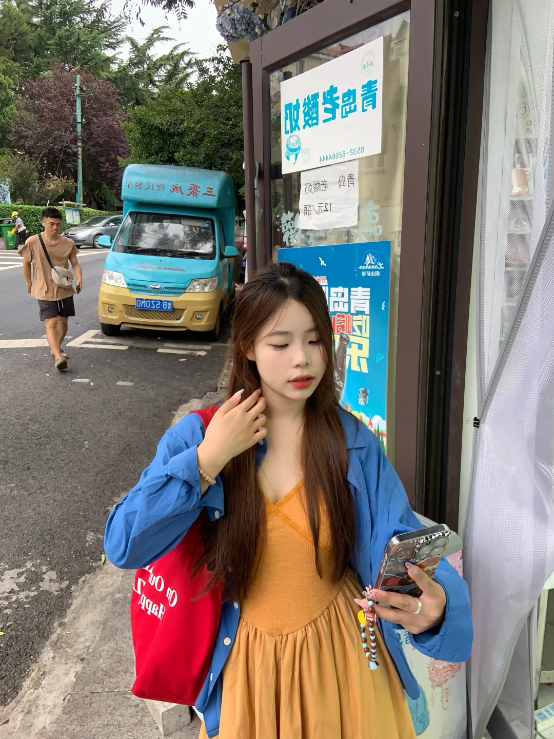 在青岛海边🏝️的亮色穿搭分享！