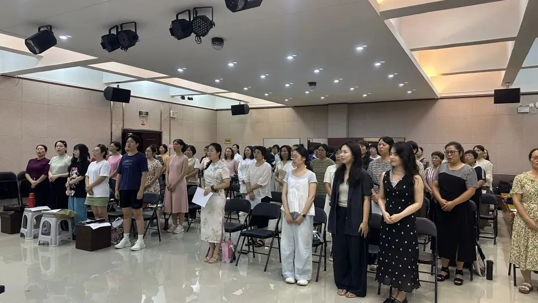 以琴润声 琴助歌情|“开心周二”合唱团美育讲座圆满落幕