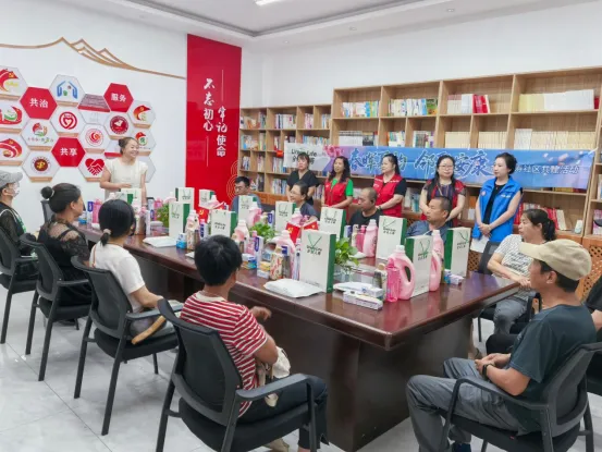 【文明实践四季如歌】虎林市城东社区新时代文明实践站开展“爱满城东 情暖民心”慰问活动