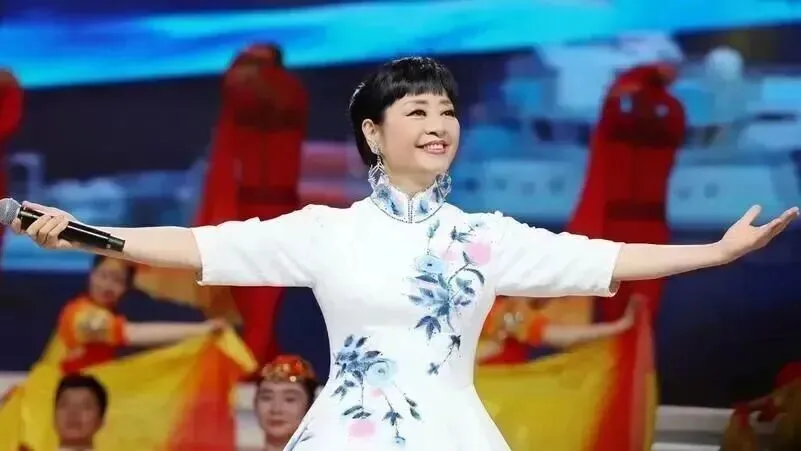 【歌曲欣赏】殷秀梅演唱《祖国啊,我永远热爱你》《我爱老山兰》等4首