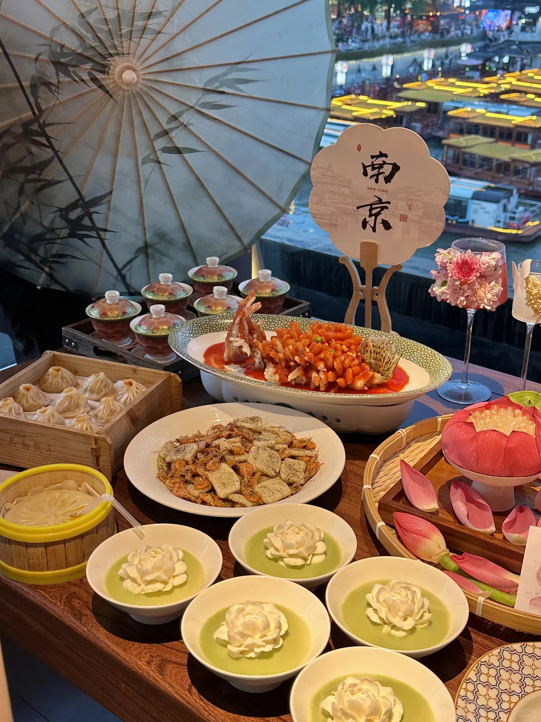 （南京夫子庙) 花的最值的一笔钱。。。