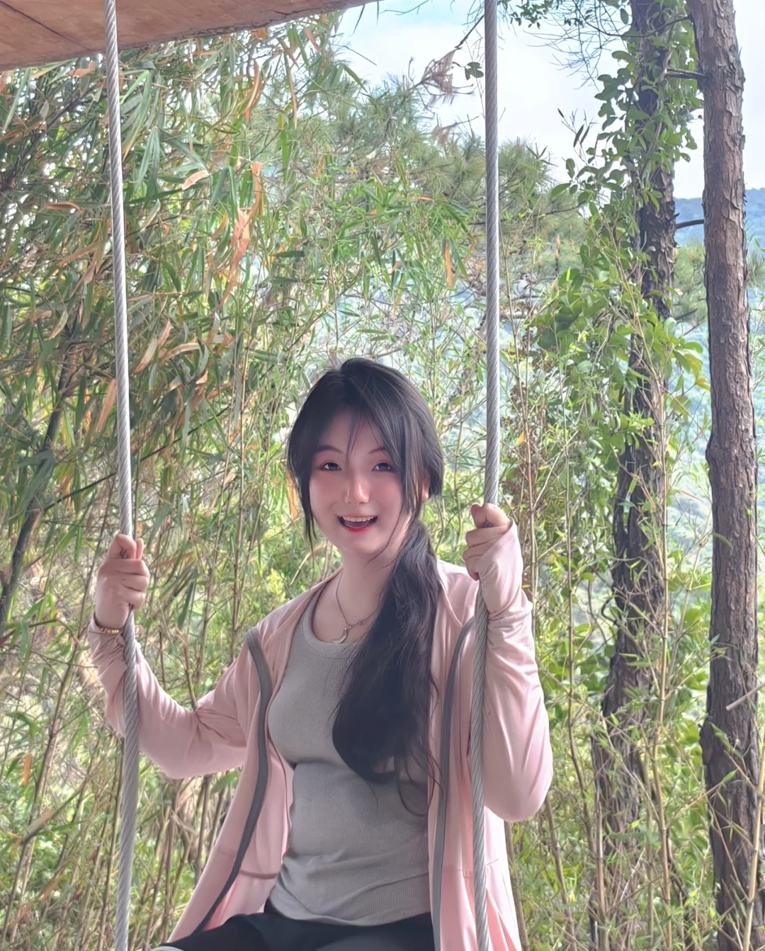 你说这里是东莞？还是说这是在爬山？