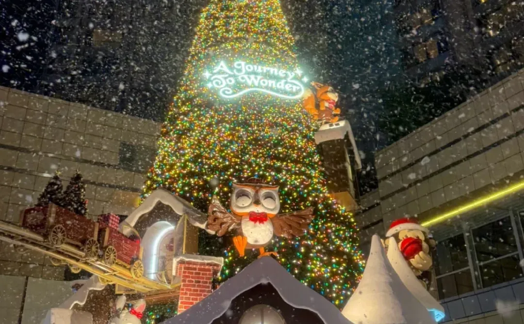 深圳万象城下雪啦