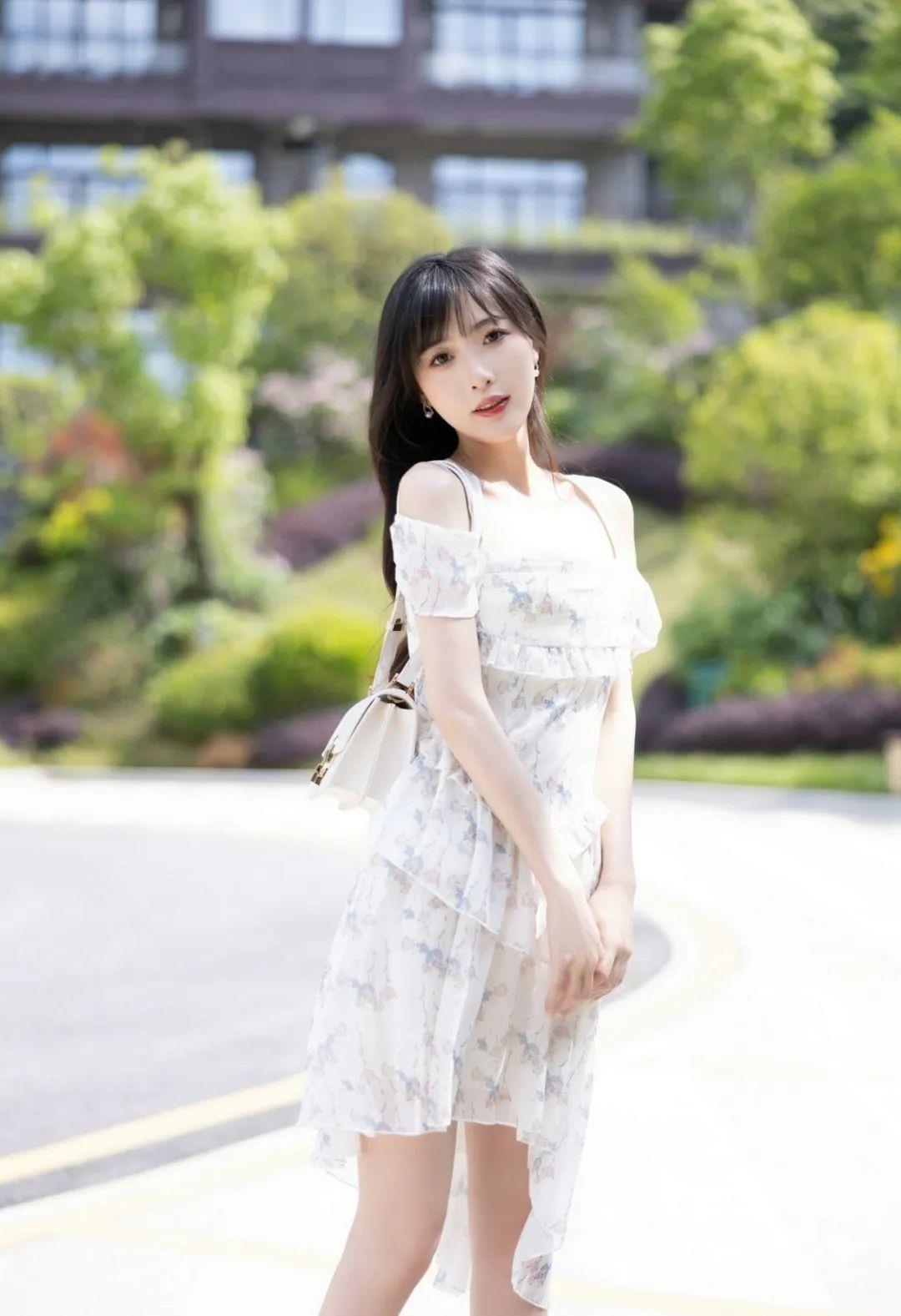 林星阑写真作品——花季少女 摄影评测赏析 | 黑料正能量