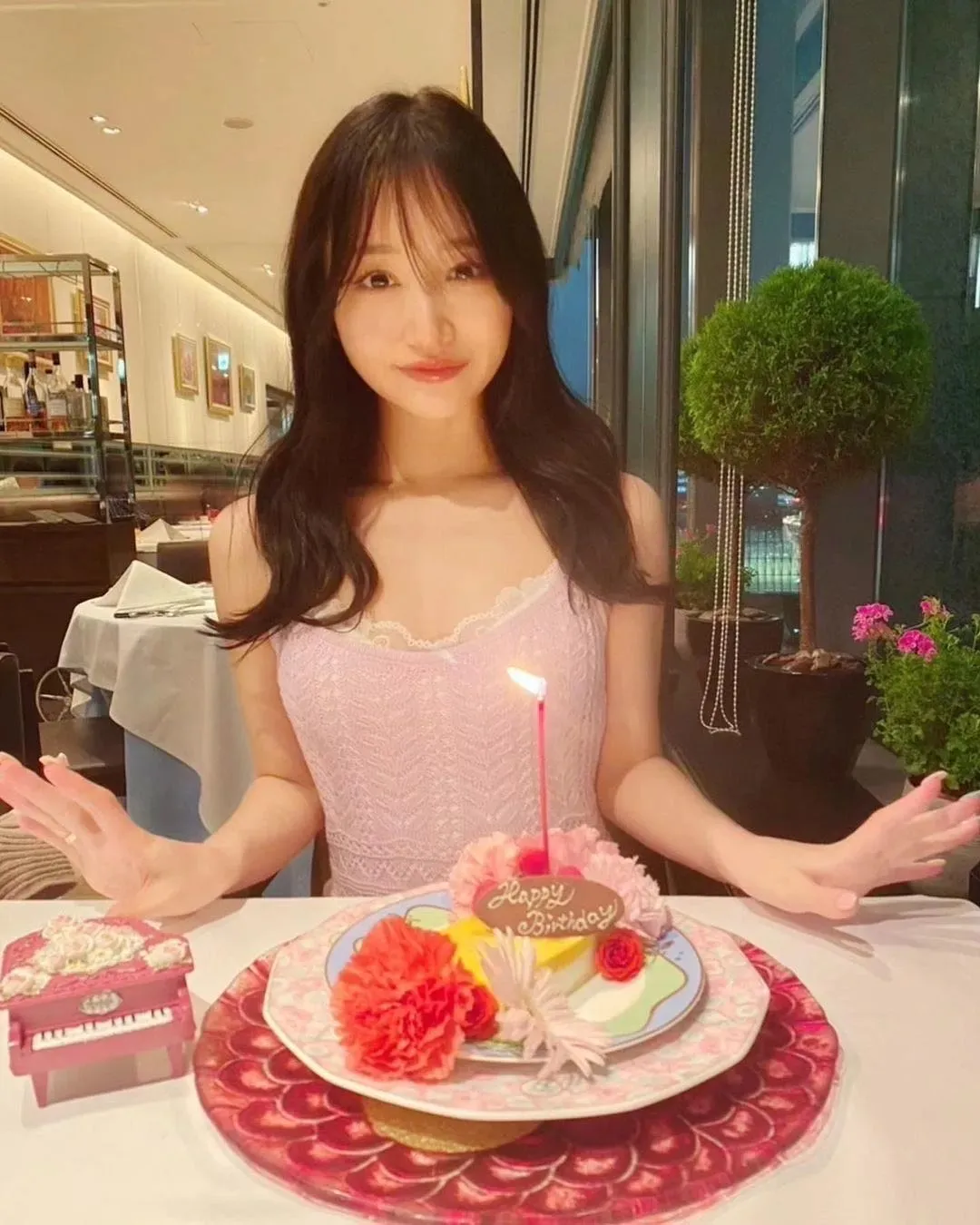 星奈爱—业界劳模，出道两年作品超过300部！ | 黑料正能量