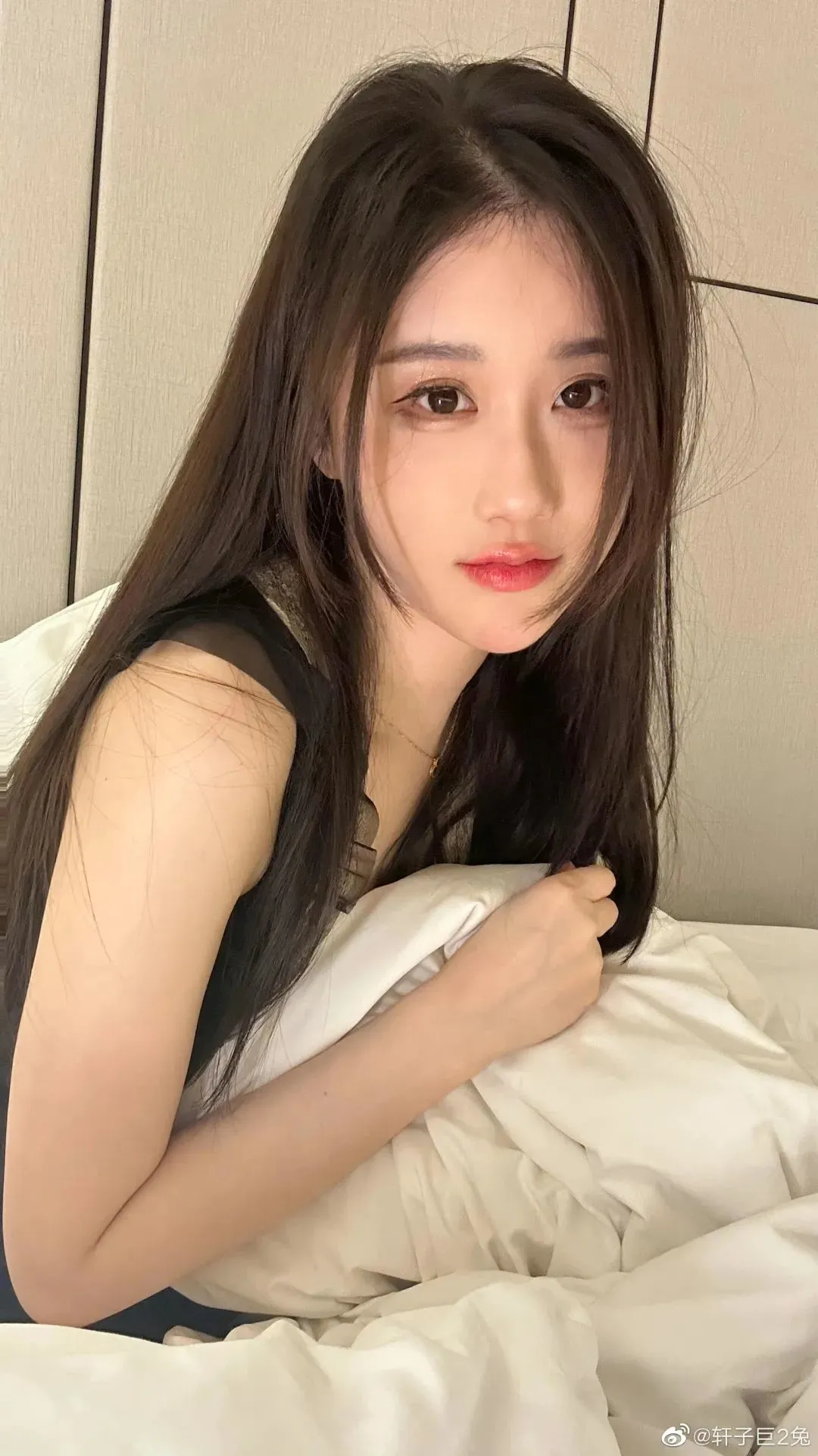 轩子巨二兔颜图社图片是什么？疑似轩子巨2兔视频流出 | 黑料正能量