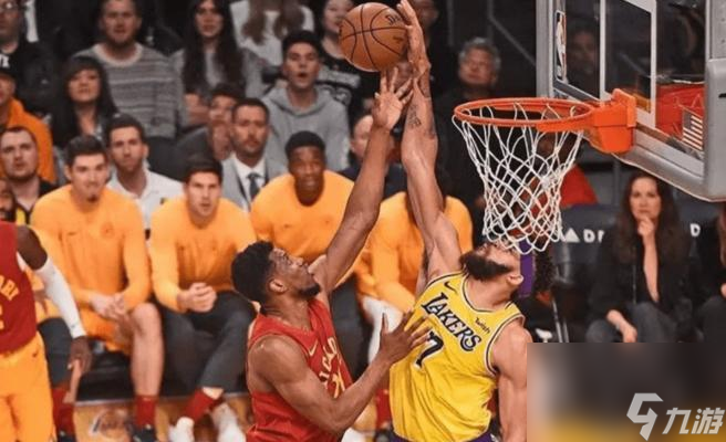 打造最强NBA球员——J麦基属性能力详解 探究J麦基的技术特点和全面能力 为游戏爱好者提供实用指导 _资源爱好者手机游戏