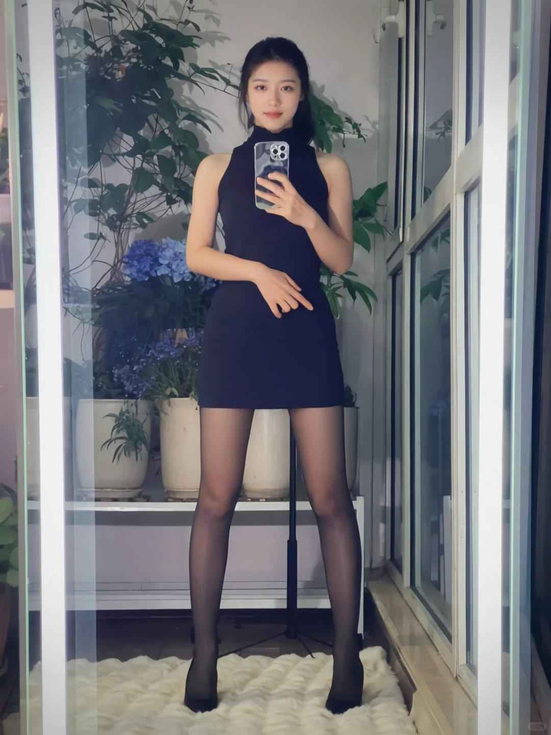 OOTD.短裙就得穿丝袜