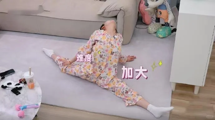 不露脸，能猜对几个练瑜伽的明星？