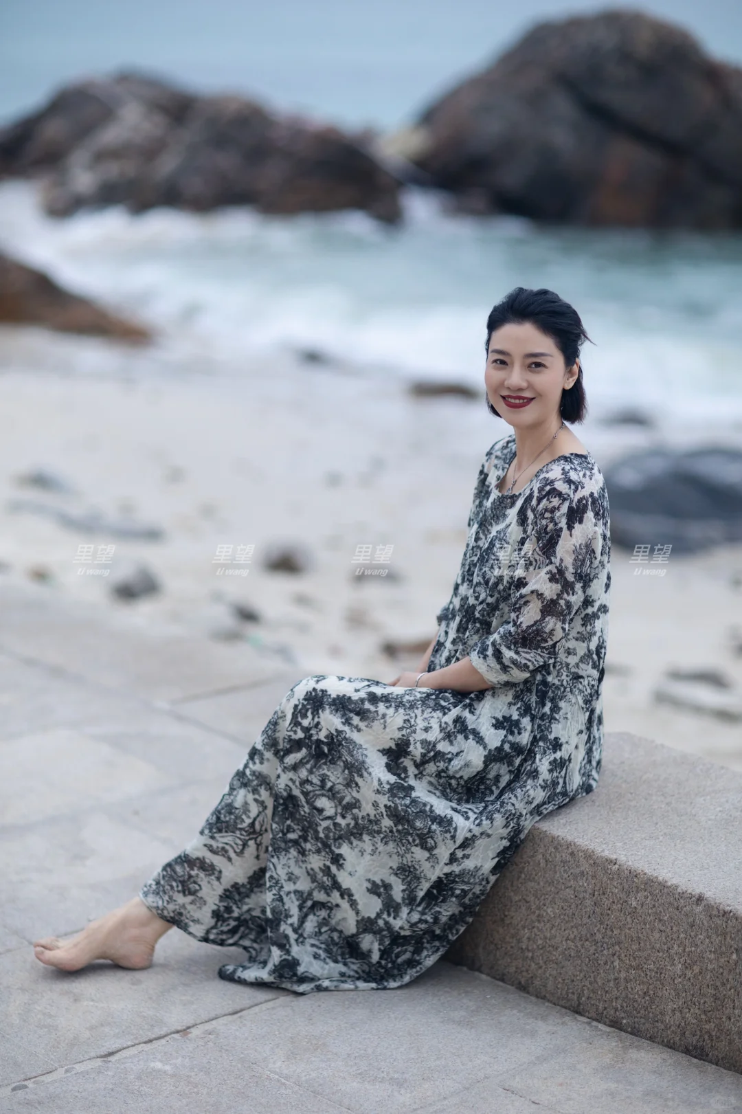 心有山海 静而不争