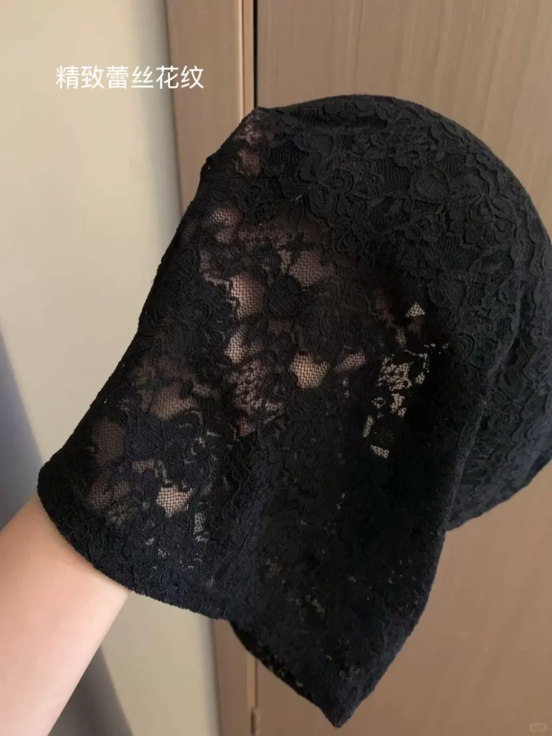 30r高级sexy！透视大露背的黑色挂脖背心