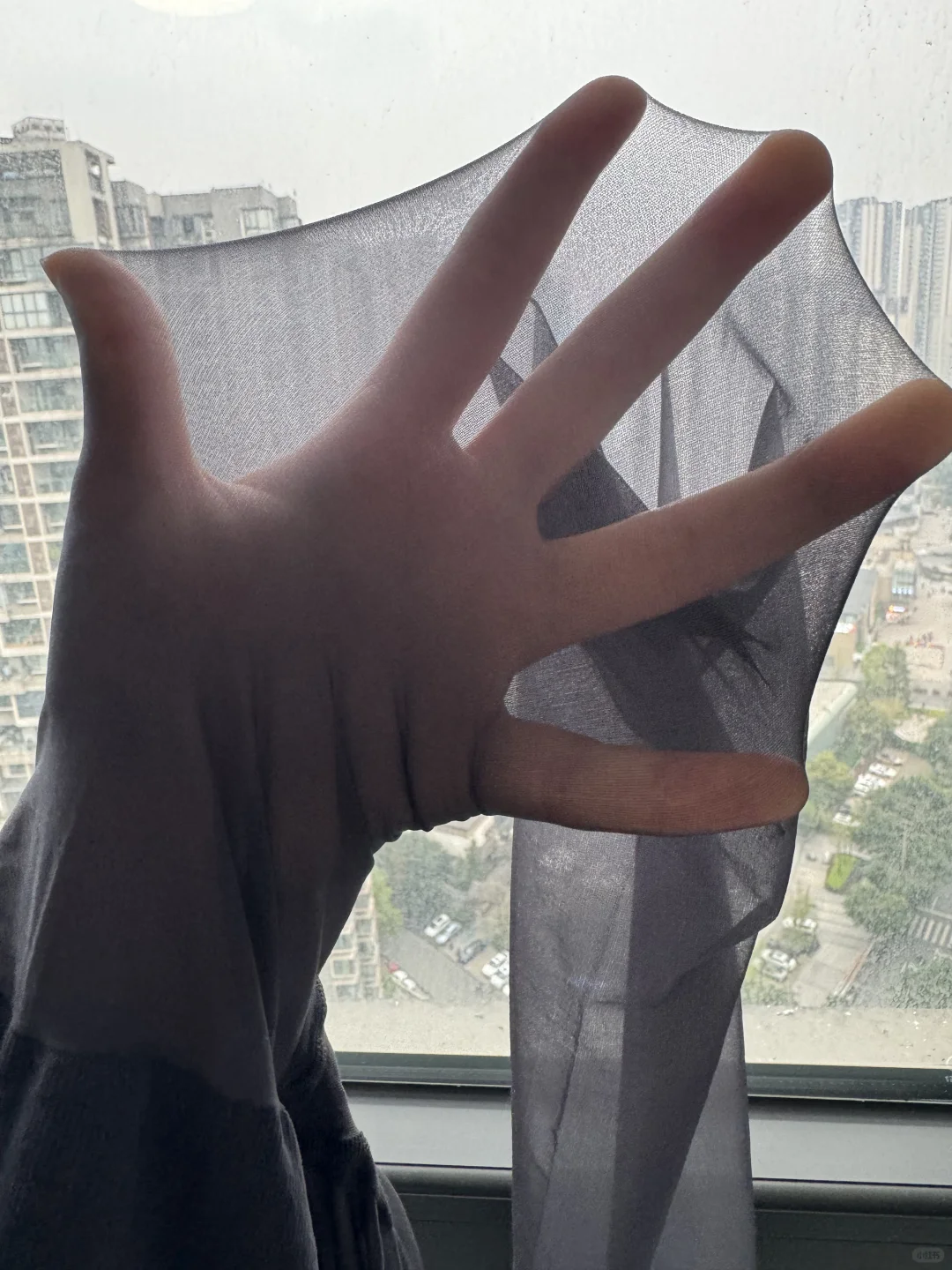 姐妹们，原来耐穿的丝袜上身长这样