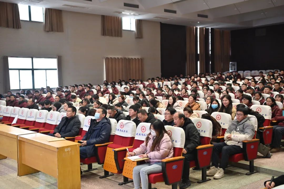 名家讲座授真经 精准助力备高考 |建陵高级中学举行高考语文专题讲座 第3张