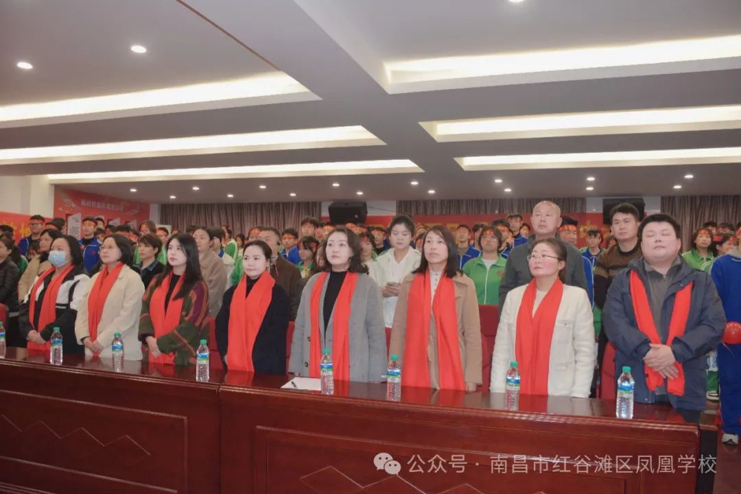 龙腾凤舞 决胜中考——红谷滩区凤凰学校举行2024届中考百日誓师大会 第10张 龙腾凤舞 决胜中考——红谷滩区凤凰学校举行2024届中考百日誓师大会 第10张