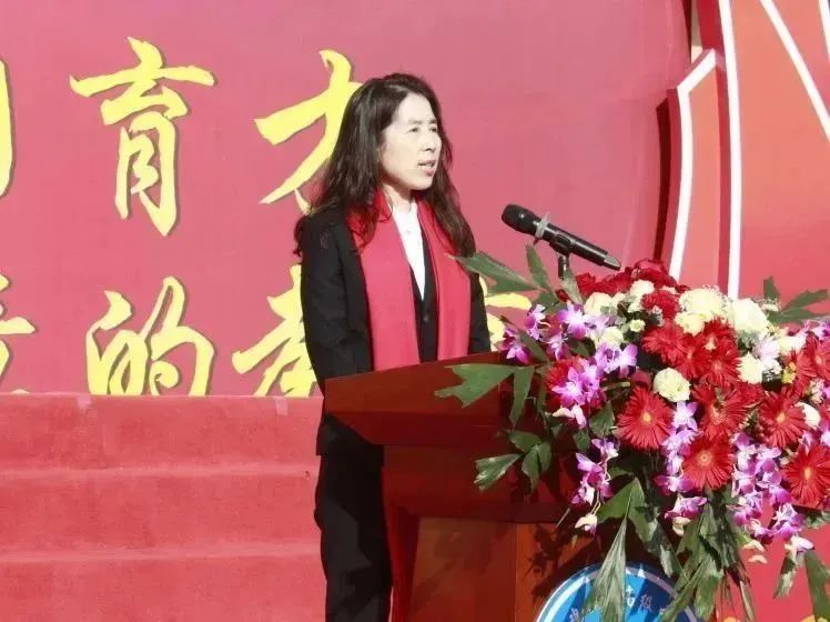 【高考宣誓】亮剑高考誓夺桂冠 十八立志勇承大任——实验中学高考宣誓暨成人礼活动 第27张