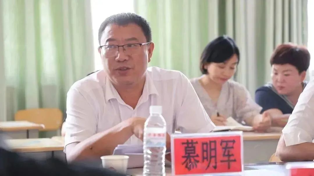 慕明军调研中高考备考工作 第4张