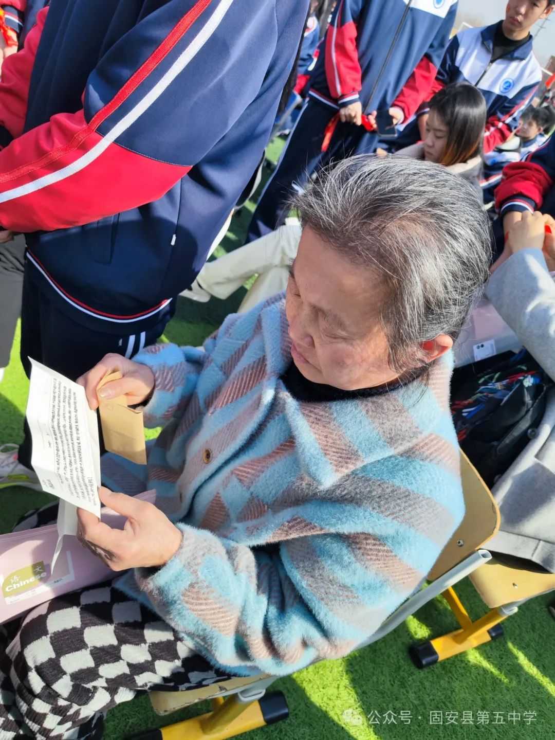 龙年中考燃激情  冲刺中考创辉煌——固安县第五中学九年级百日誓师大会 第61张