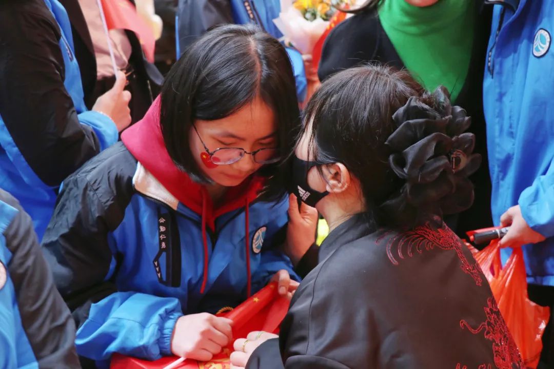 百日誓师战中考 鲜衣怒马向未来 | 邵阳广益学校隆重举行2024年中考百日誓师冲刺大会 第35张