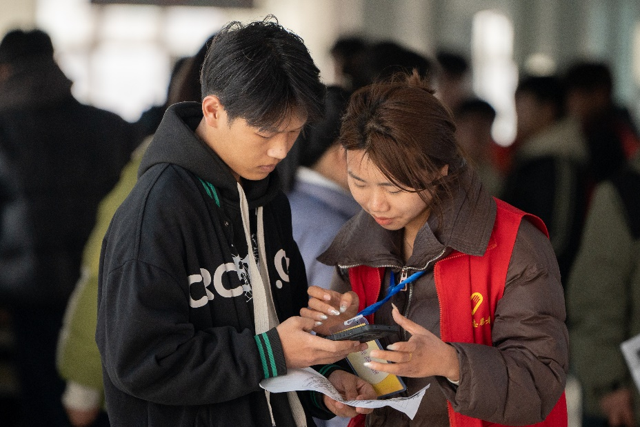 信息工程系圆满完成山东省2024年春季高考软件与应用类技能考试志愿服务工作 第6张 信息工程系圆满完成山东省2024年春季高考软件与应用类技能考试志愿服务工作 第6张