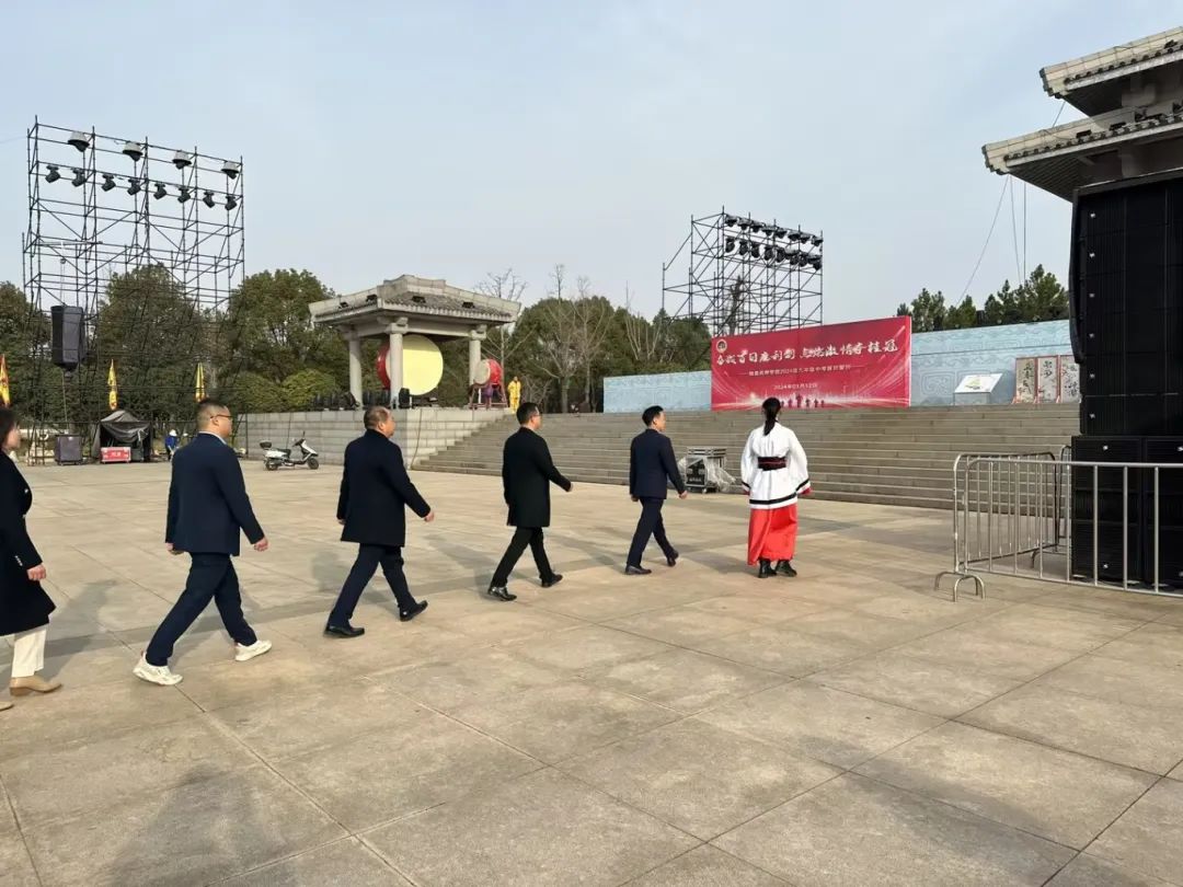 厉兵秣马迎中考 百日誓师赴新程——记炎帝学校中考百日誓师大会 第24张