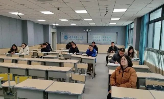 研究试卷显真章,精准教研助高考——固镇一中开展适应性考试试卷分析及备考策略研讨活动 第6张 研究试卷显真章,精准教研助高考——固镇一中开展适应性考试试卷分析及备考策略研讨活动 第6张