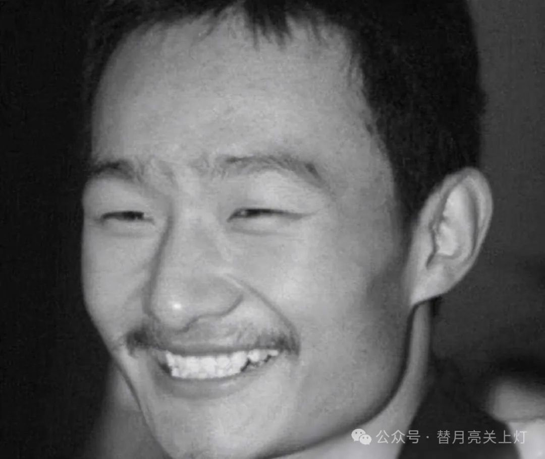 高考成绩749分,仅差一分满分,却因长相被嘲,王端鹏后来怎样了 第3张