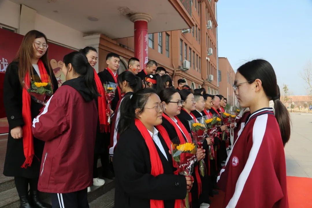 百日冲刺战中考 青春无悔谱华章——商丘市汉梁中学九年级2024届迎中考百日誓师大会 第41张
