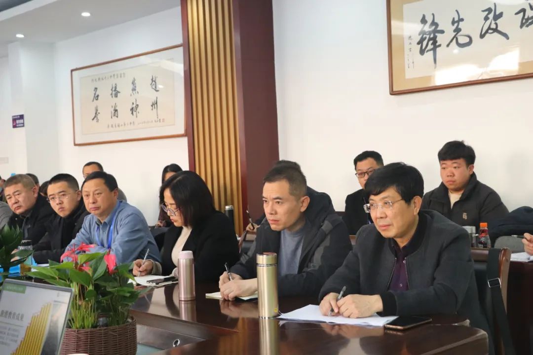 2024届高考情景化命题趋势分析暨高三提质增分策略研讨会在衡水十三中举行 第10张 2024届高考情景化命题趋势分析暨高三提质增分策略研讨会在衡水十三中举行 第10张