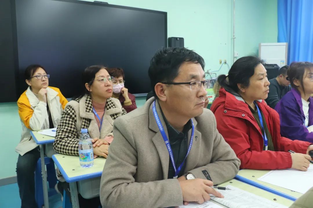 2024届高考情景化命题趋势分析暨高三提质增分策略研讨会在衡水十三中举行 第37张 2024届高考情景化命题趋势分析暨高三提质增分策略研讨会在衡水十三中举行 第37张