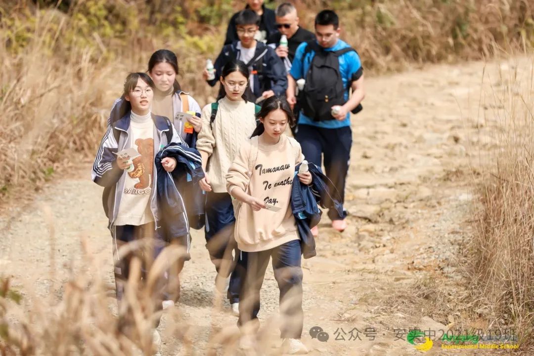 沧海登峰砺意志,中考逐梦展风华——沧海中队大罗山远足暨中考百日誓师活动小记 第71张 沧海登峰砺意志,中考逐梦展风华——沧海中队大罗山远足暨中考百日誓师活动小记 第71张