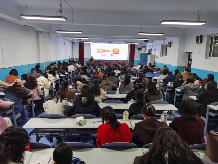 精准把脉话高考 交流研讨明方向——2024年兰州市政治学科新高考备考研讨暨高三诊断分析会 第7张 精准把脉话高考 交流研讨明方向——2024年兰州市政治学科新高考备考研讨暨高三诊断分析会 第7张