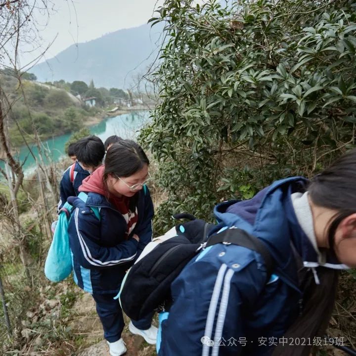 沧海登峰砺意志,中考逐梦展风华——沧海中队大罗山远足暨中考百日誓师活动小记 第48张 沧海登峰砺意志,中考逐梦展风华——沧海中队大罗山远足暨中考百日誓师活动小记 第48张
