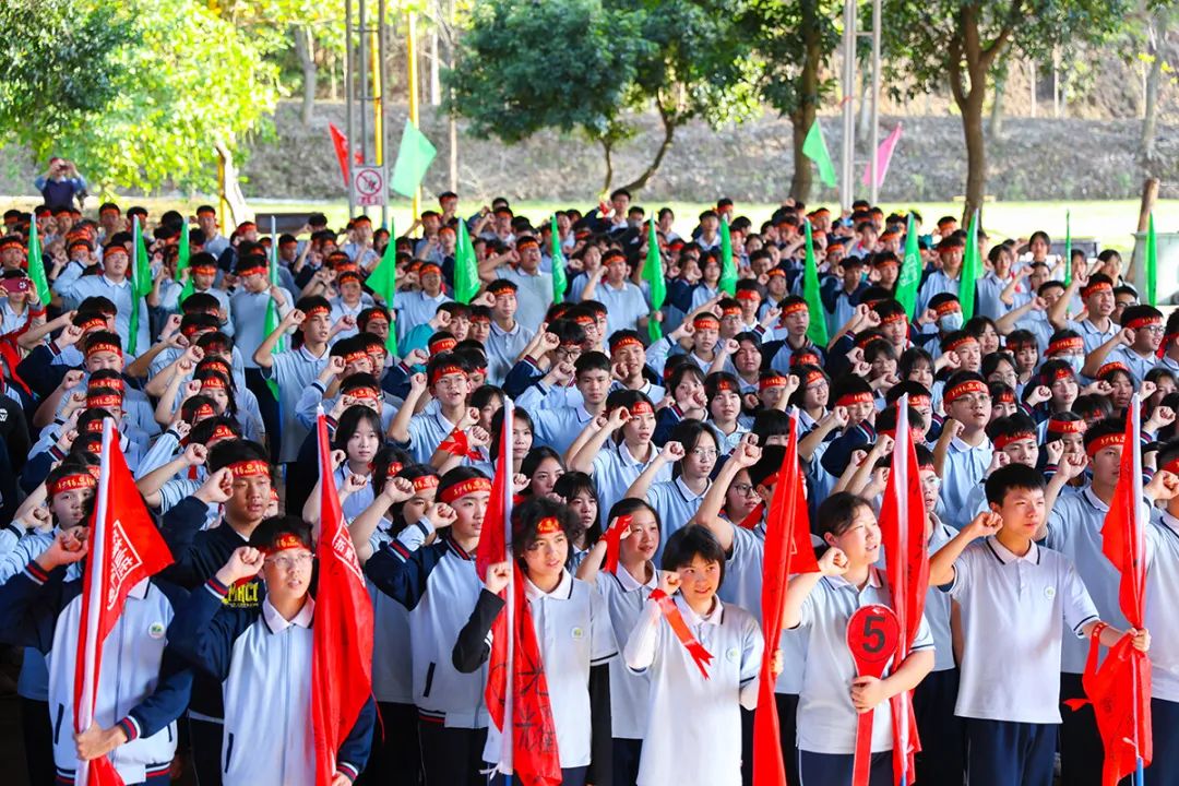 点燃激情•决胜中考——初三中考百日誓师活动 第19张 点燃激情•决胜中考——初三中考百日誓师活动 第19张