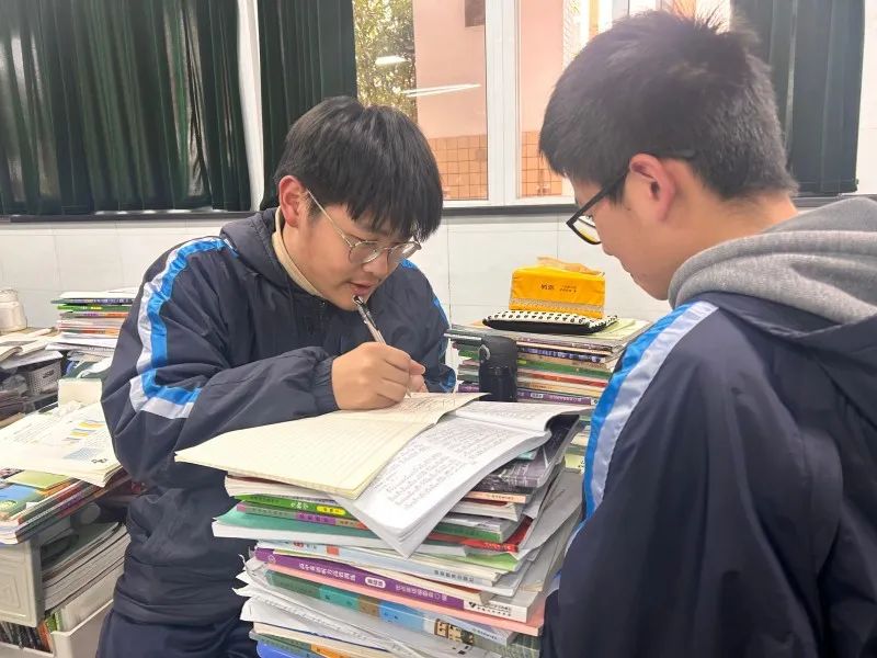 梦想不止步中考,看秀水学子如何弯道超车 第15张 梦想不止步中考,看秀水学子如何弯道超车 第15张