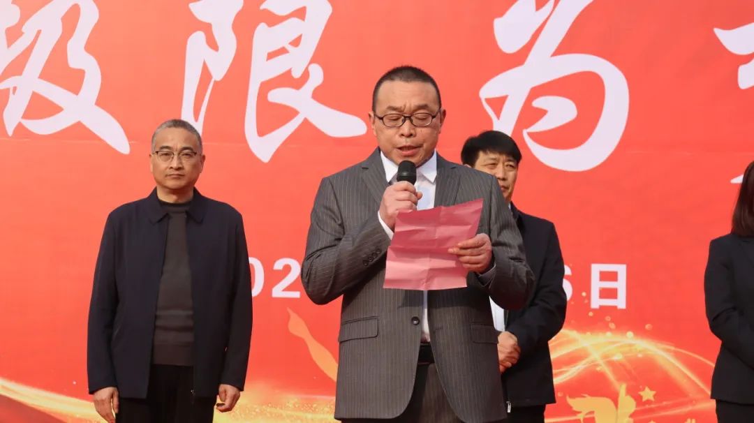 邓州市致远学校隆重举行2024届中考百日冲刺誓师大会 第9张 邓州市致远学校隆重举行2024届中考百日冲刺誓师大会 第9张