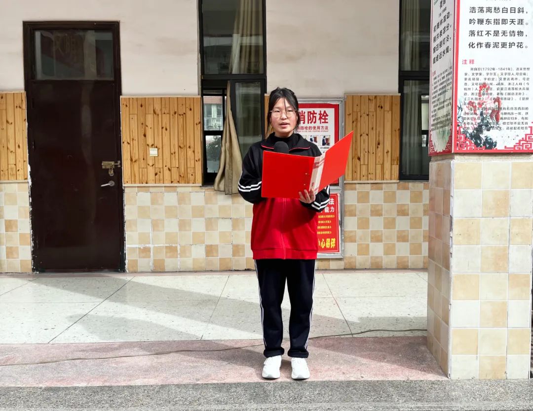 决战中考誓师日 逐梦未来金榜时 ——濮阳市华龙区华美学校举行2024届百日冲刺誓师大会 第21张